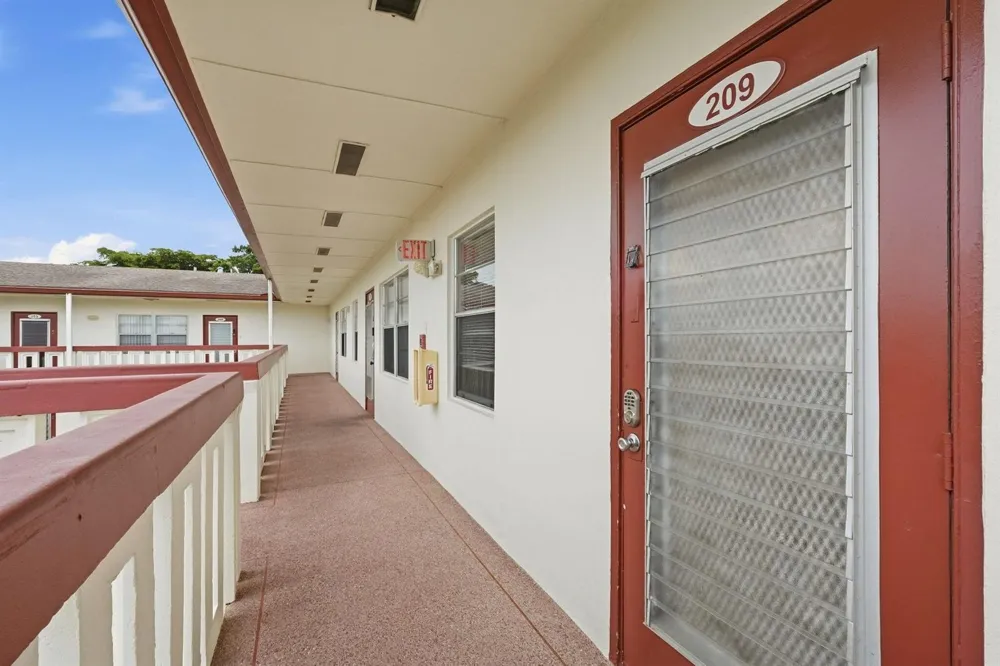 209 Brighton E Boca Raton, FL 33434