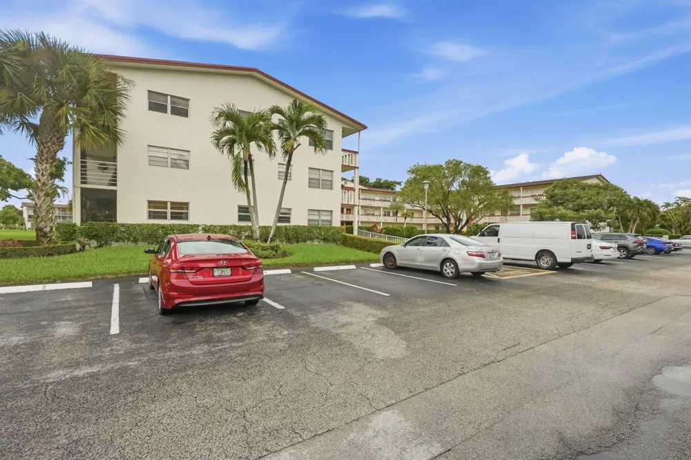 209 Brighton E Boca Raton, FL 33434