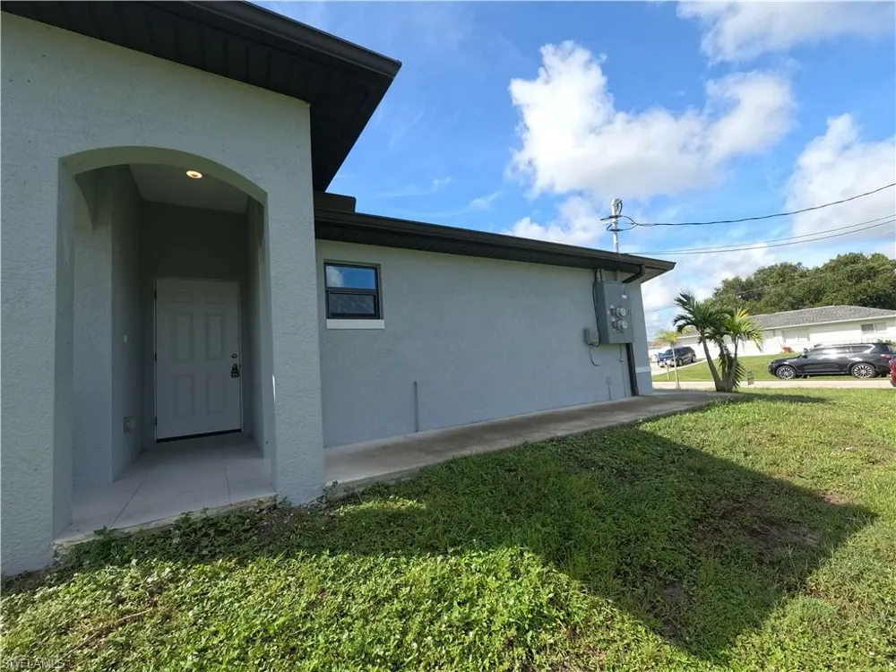 131 Gilbert Avenue S Lehigh Acres, FL 33973