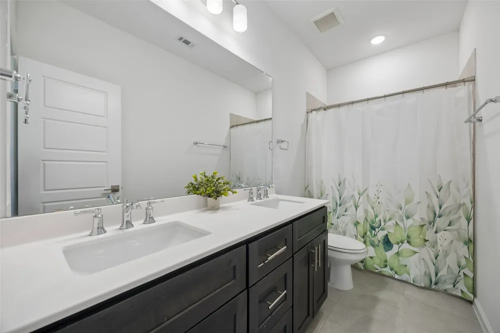 621 Hummingbird Drive Celina, TX 75009