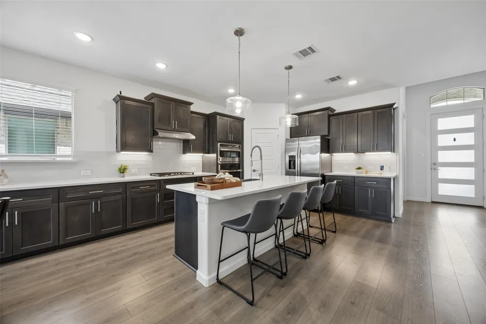 621 Hummingbird Drive Celina, TX 75009