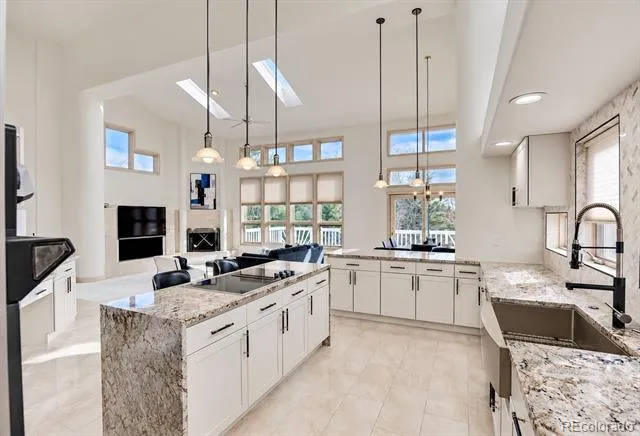 16462 E Berry Place Centennial, CO 80015