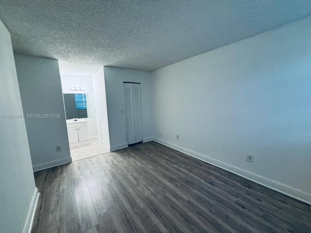 1237 SW 46th Ave #811 Pompano Beach, FL 33069