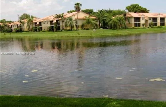 1237 SW 46th Ave #811 Pompano Beach, FL 33069