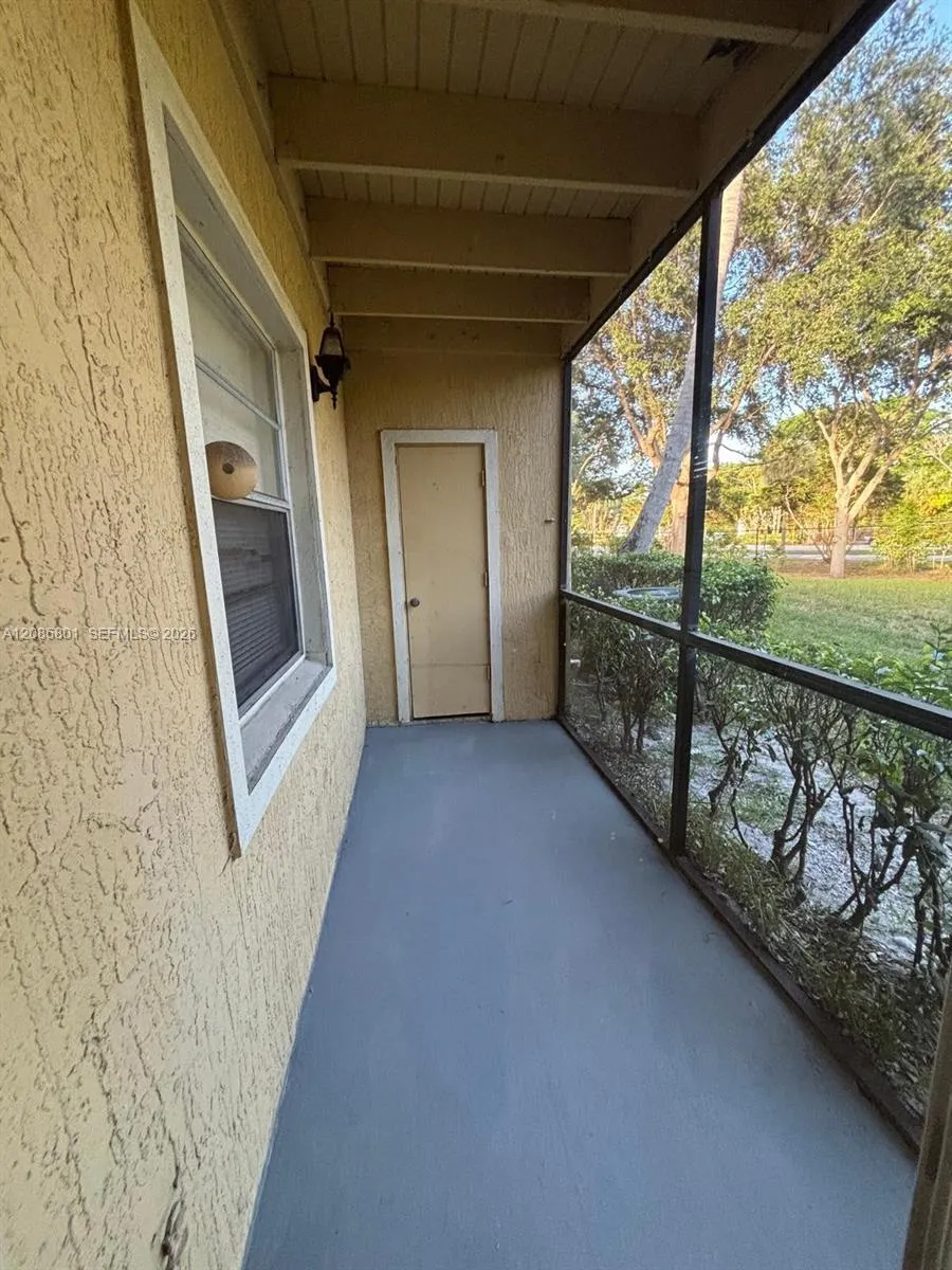 1237 SW 46th Ave #811 Pompano Beach, FL 33069