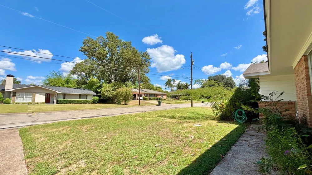 1723 Montrose Drive Tyler, TX 75701