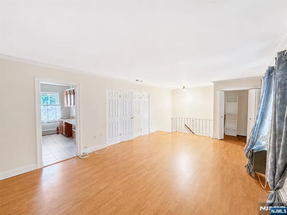 53 Knox T 2A Wayne, NJ 07470