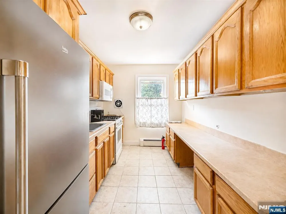 53 Knox T 2A Wayne, NJ 07470