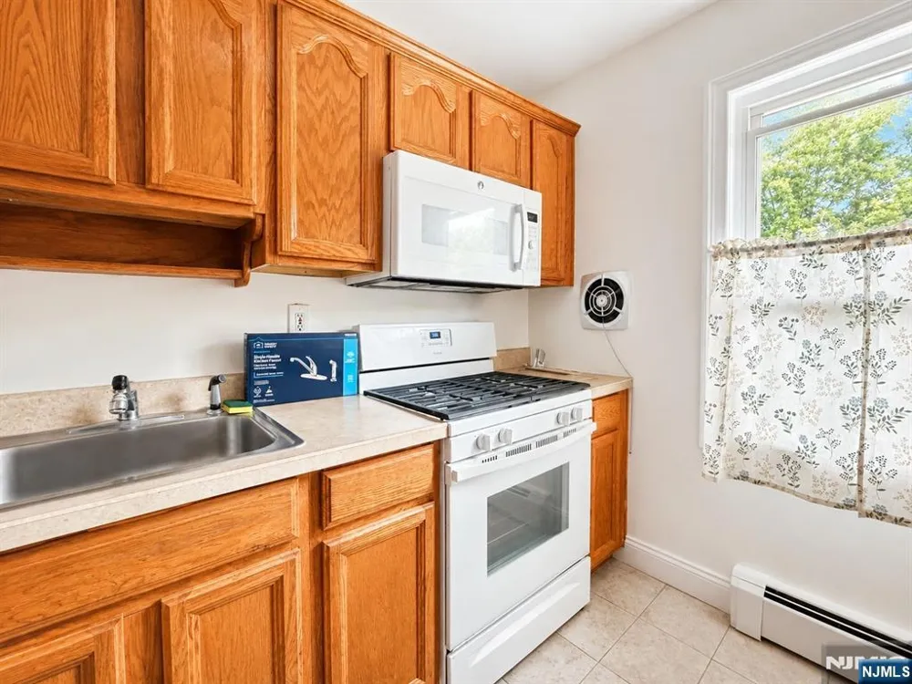 53 Knox T 2A Wayne, NJ 07470