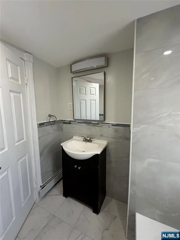 1410 37th Street North Bergen, NJ 07047