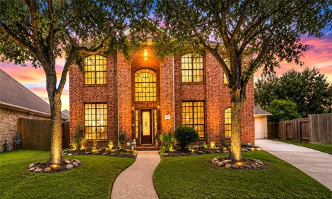 3310 Aspenbrook Ct Court