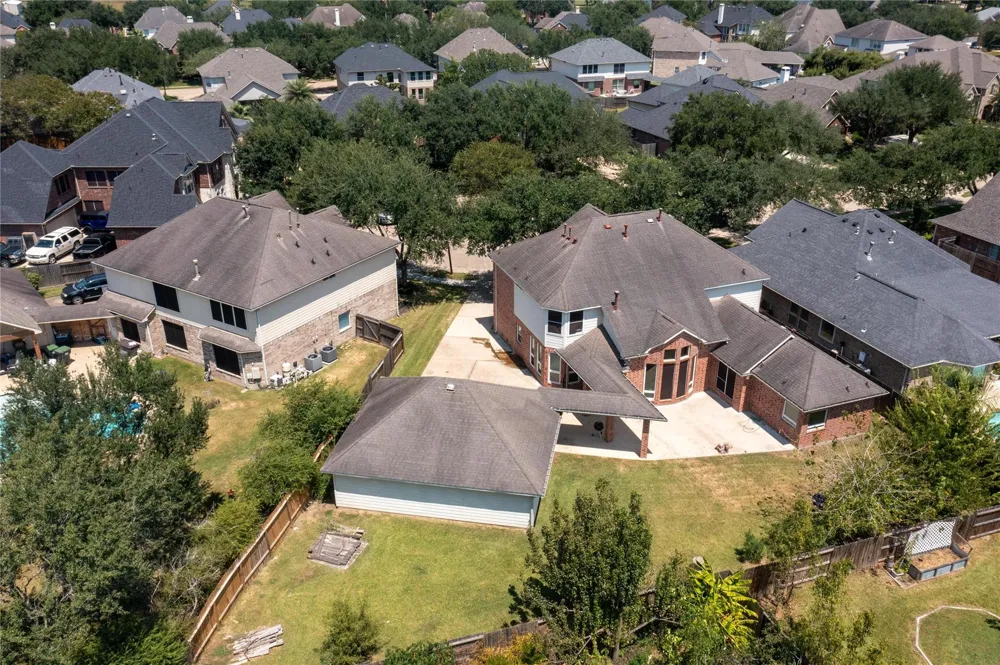 3310 Aspenbrook Ct Court Pearland, TX 77581