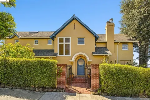 6115 Ocean View Dr