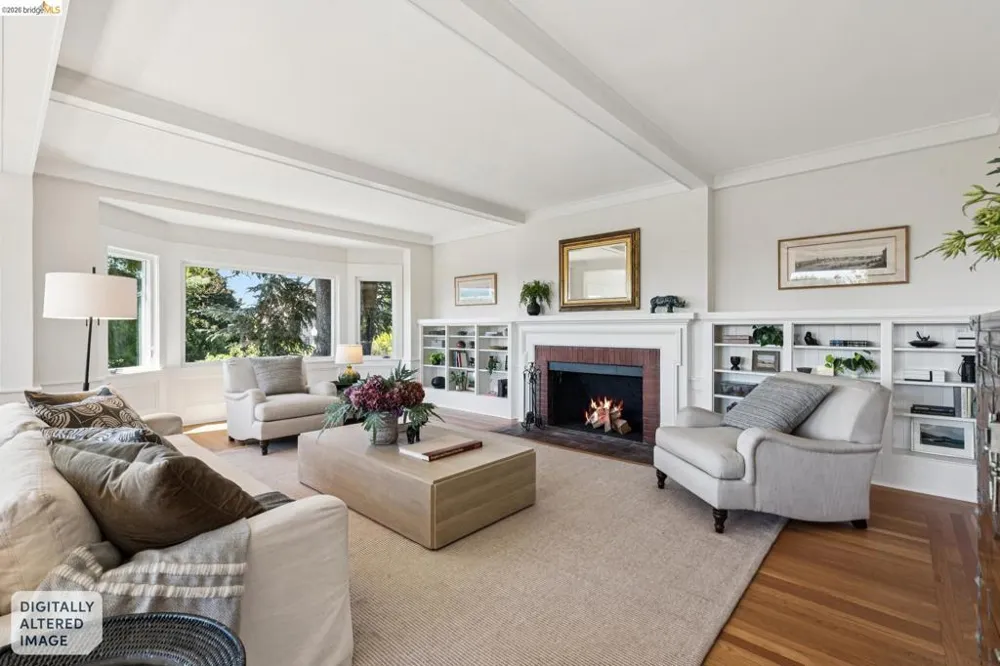 6115 Ocean View Dr Oakland, CA 94618