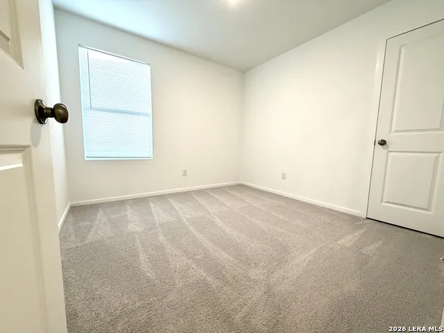 6602 COQUINA CV Elmendorf, TX 78112