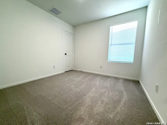6602 COQUINA CV Elmendorf, TX 78112