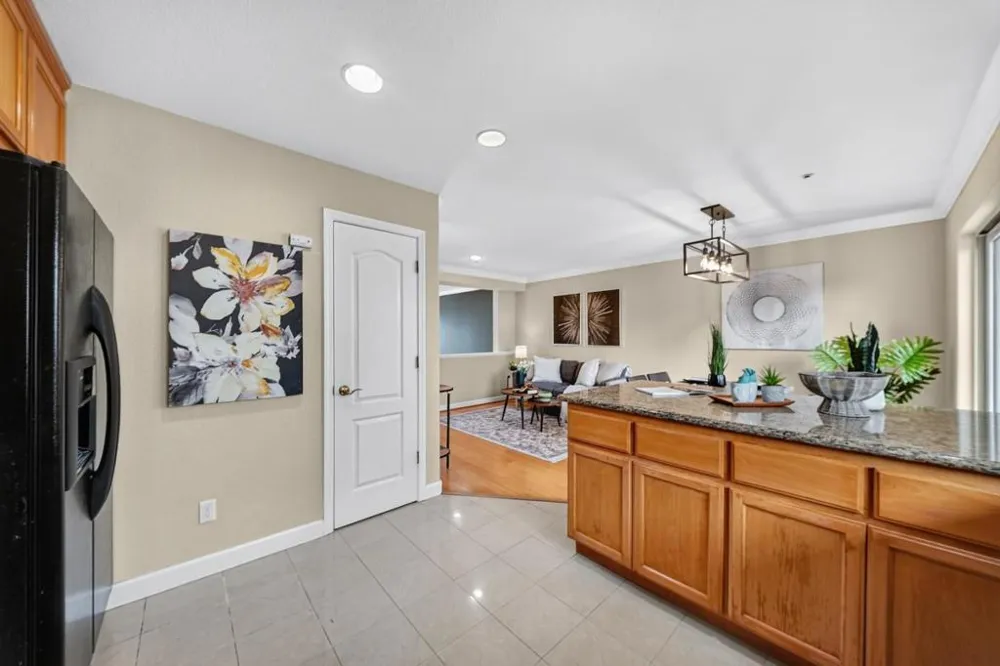 38251 Eggers Fremont, CA 94536