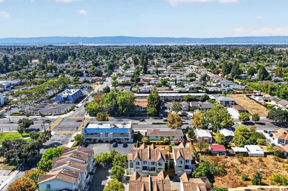 38251 Eggers Fremont, CA 94536