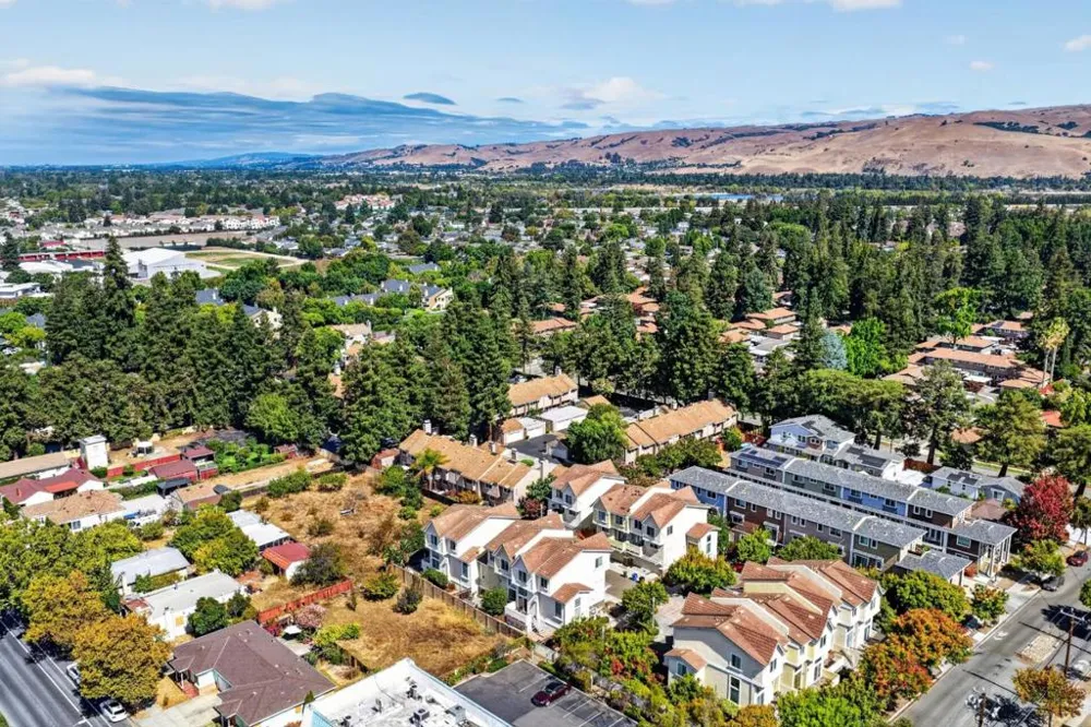 38251 Eggers Fremont, CA 94536