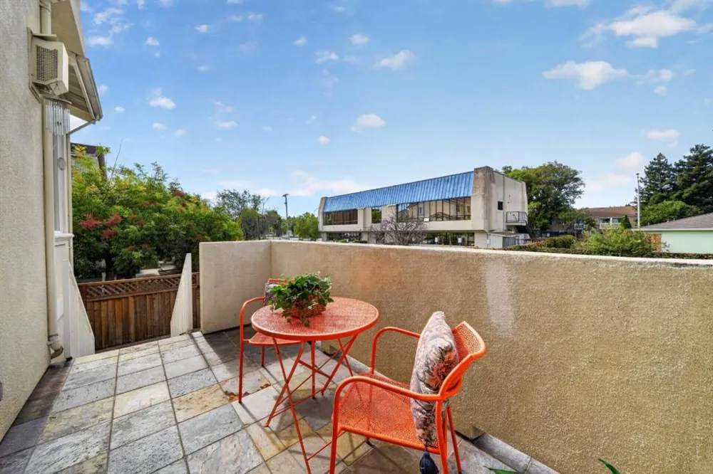 38251 Eggers Fremont, CA 94536