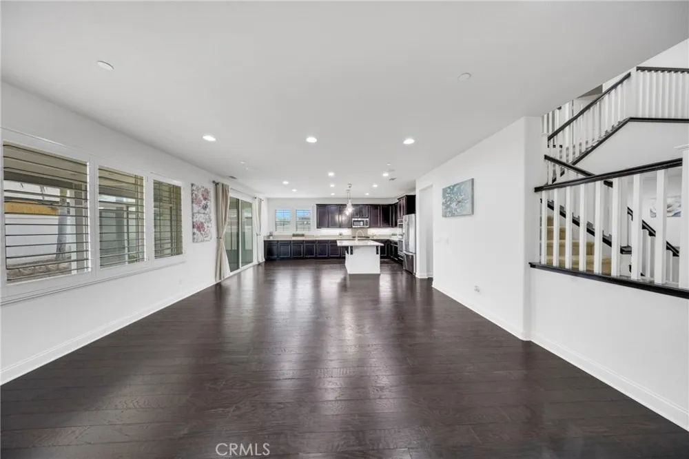 14502 Badger Eastvale, CA 92880