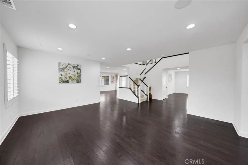 14502 Badger Eastvale, CA 92880