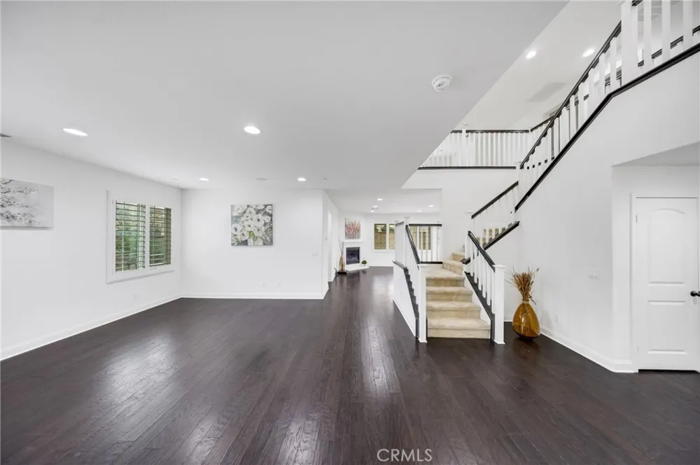 14502 Badger Eastvale, CA 92880