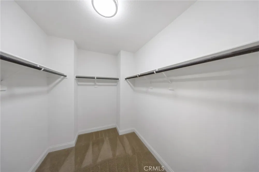 14502 Badger Eastvale, CA 92880