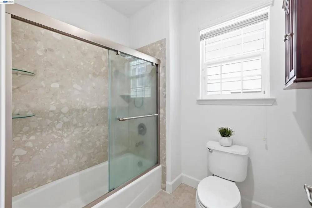 4866 Shelton St Dublin, CA 94568