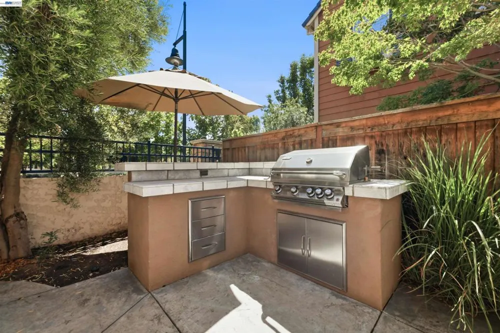 4866 Shelton St Dublin, CA 94568