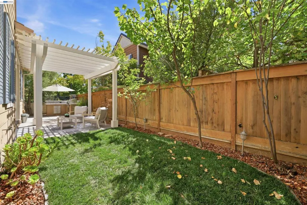 4866 Shelton St Dublin, CA 94568