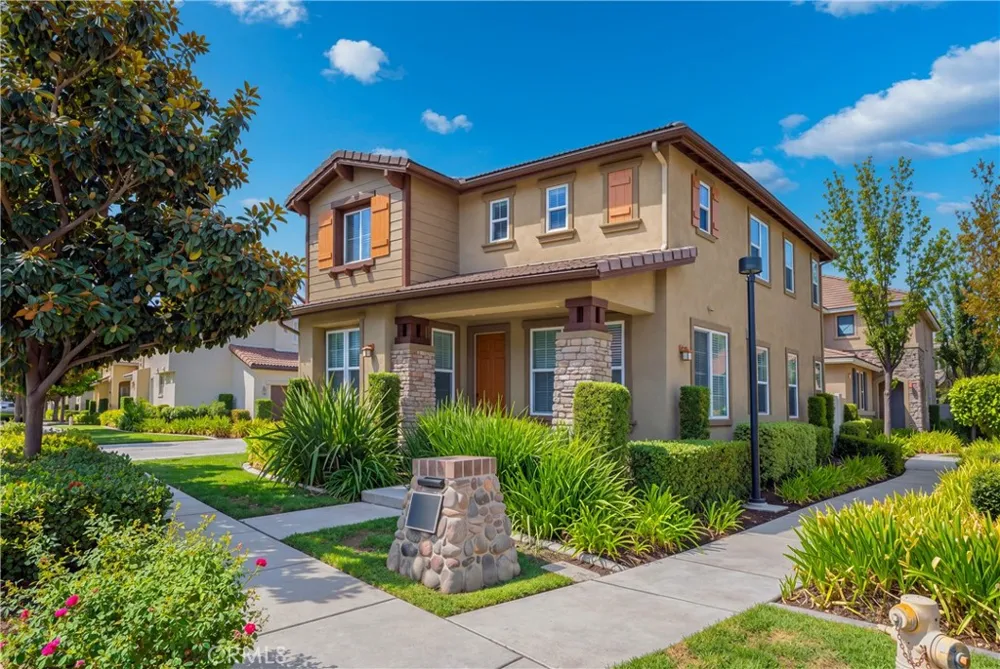 37183 Ascella Lane Murrieta, CA 92563