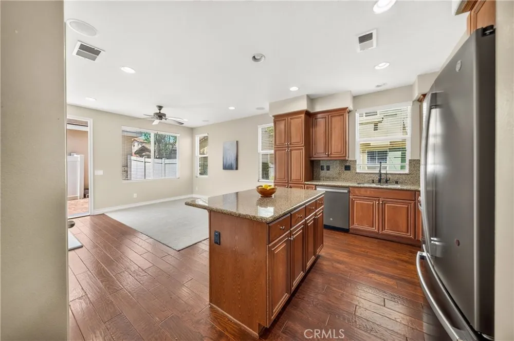 37183 Ascella Lane Murrieta, CA 92563