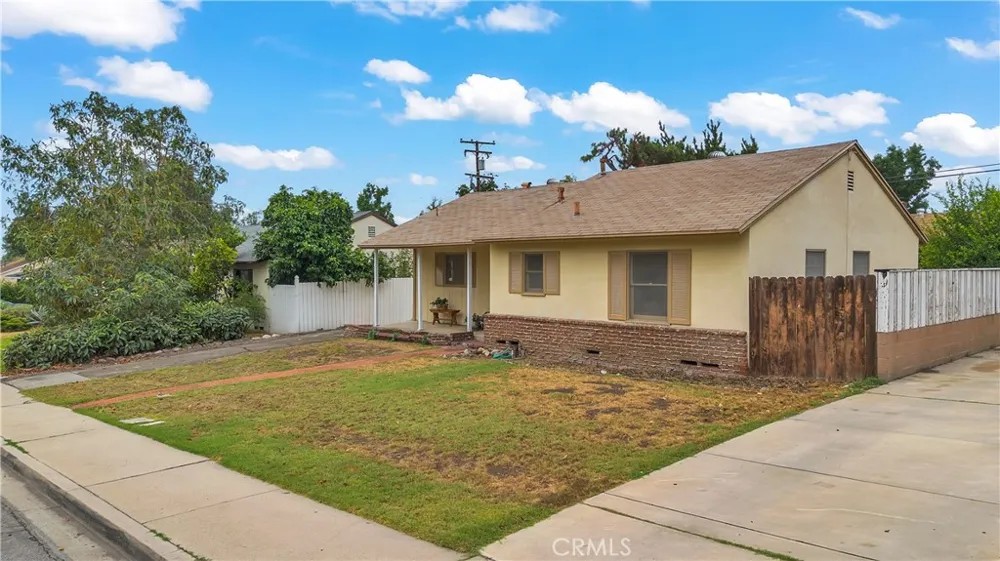 311 Saint Bonaventure St Claremont, CA 91711