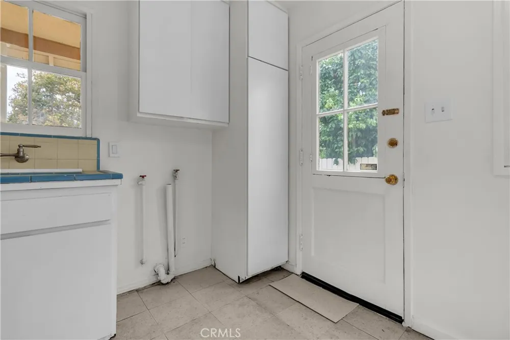 311 Saint Bonaventure St Claremont, CA 91711