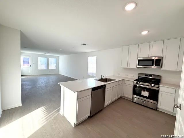 2824 Jasper Stone San Antonio, TX 78264
