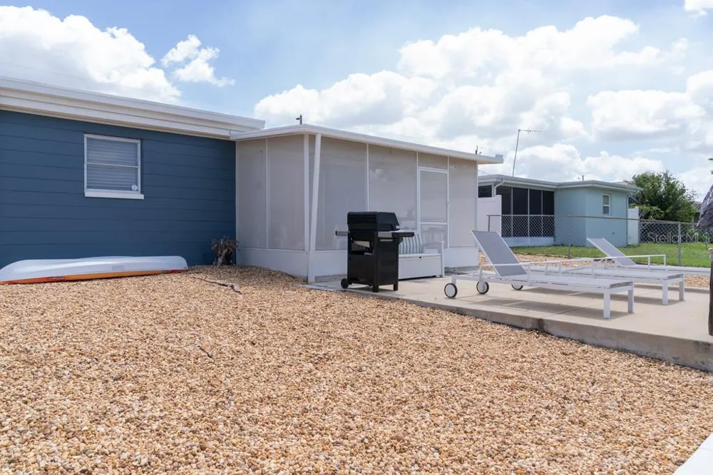 4927 BLUE HERON DRIVE New Port Richey, FL 34652