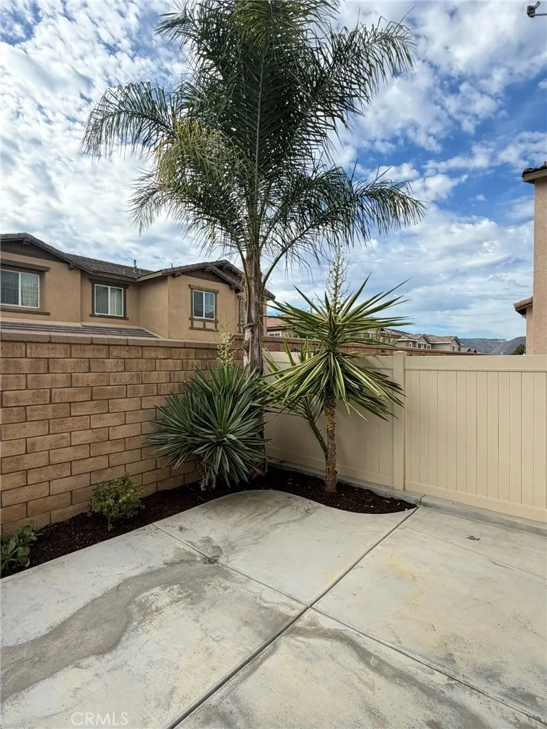 24325 Bay Laurel Murrieta, CA 92562
