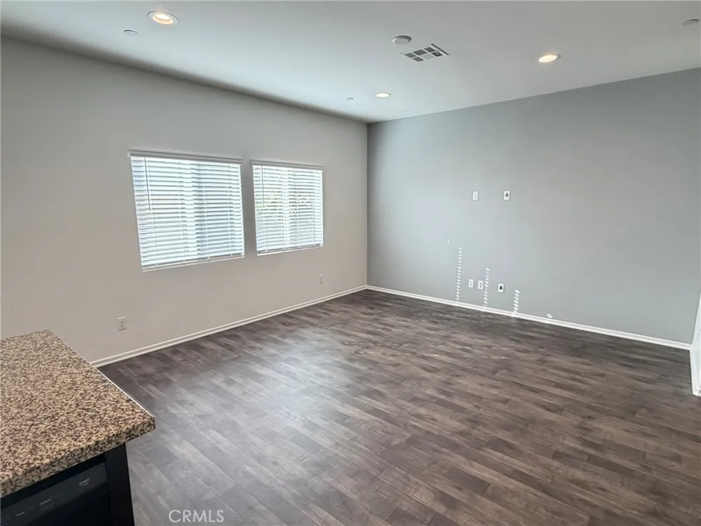 24325 Bay Laurel Murrieta, CA 92562