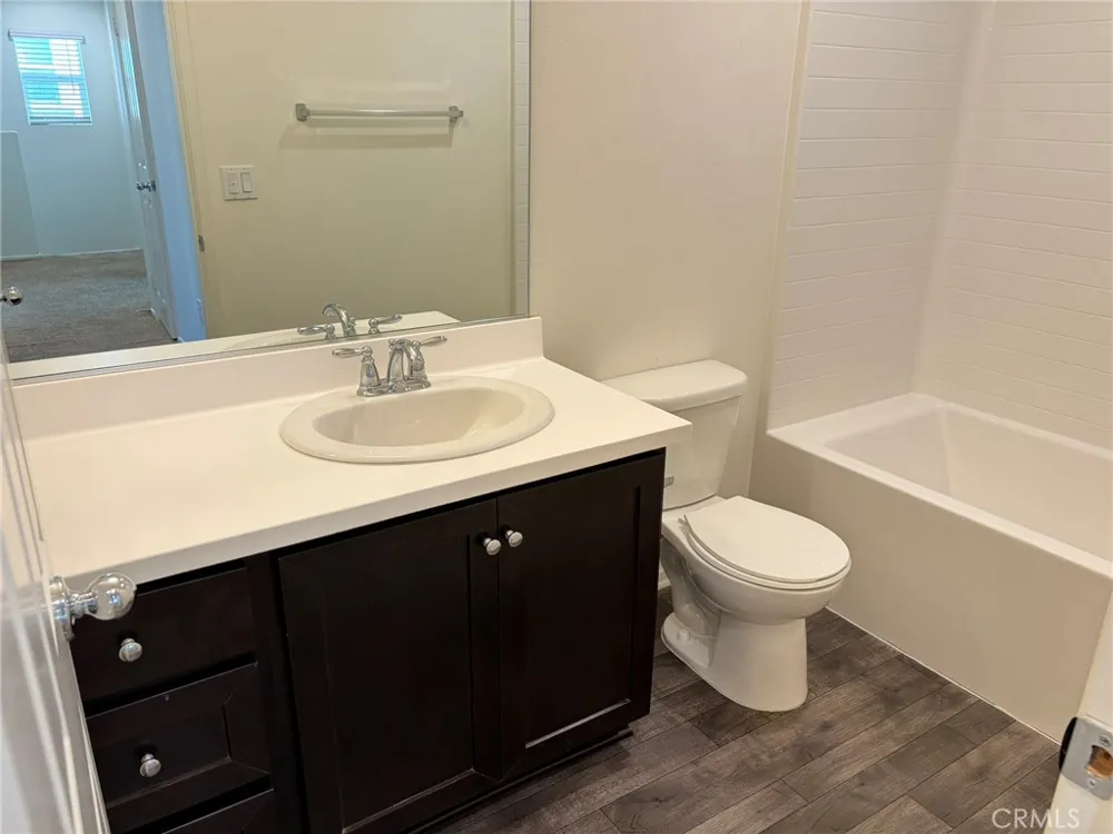 24325 Bay Laurel Murrieta, CA 92562