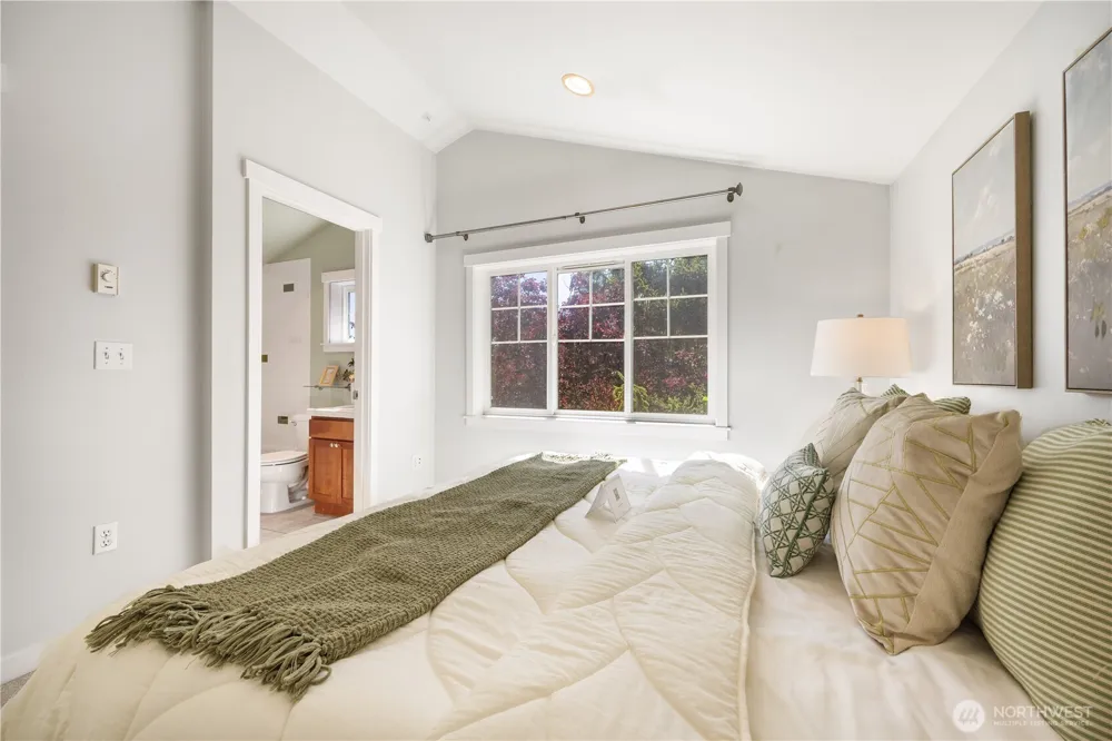 1608 NW 65th Street #A Seattle, WA 98117