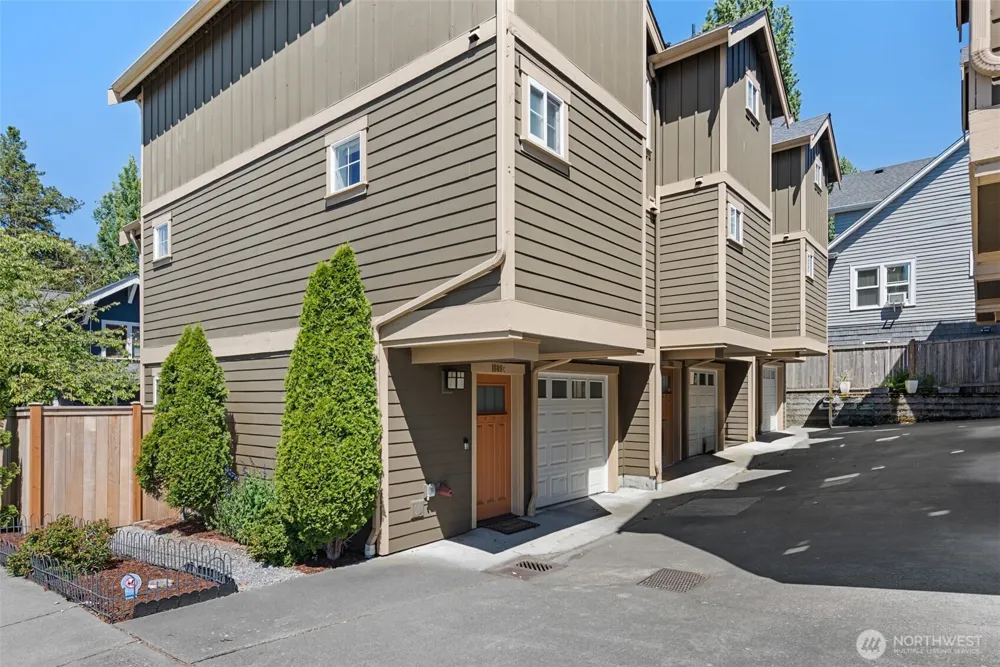 1608 NW 65th Street #A Seattle, WA 98117