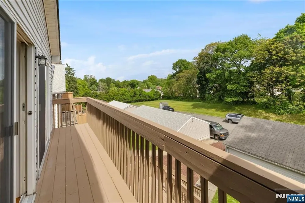 222 Eagle Rock Avenue Roseland, NJ 07068