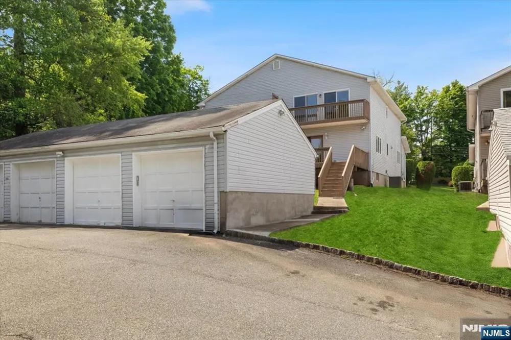 222 Eagle Rock Avenue Roseland, NJ 07068