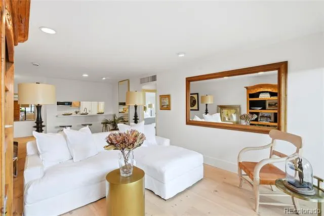 400 S Lafayette Street #1206 Denver, CO 80209