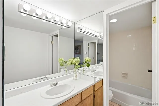 400 S Lafayette Street #1206 Denver, CO 80209
