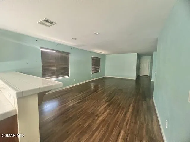 3034 E Lingard Street Lancaster, CA 93535