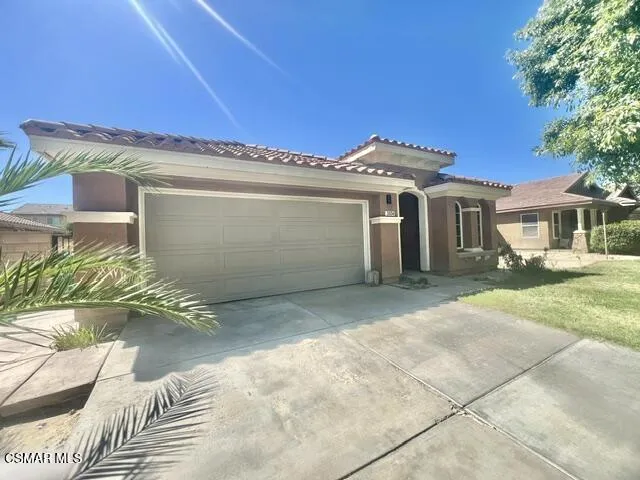 3034 E Lingard Street Lancaster, CA 93535
