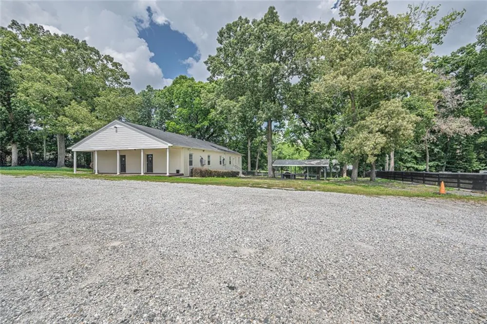 635 McFarland Parkway Alpharetta, GA 30004