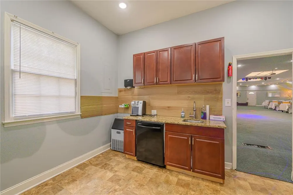 635 McFarland Parkway Alpharetta, GA 30004